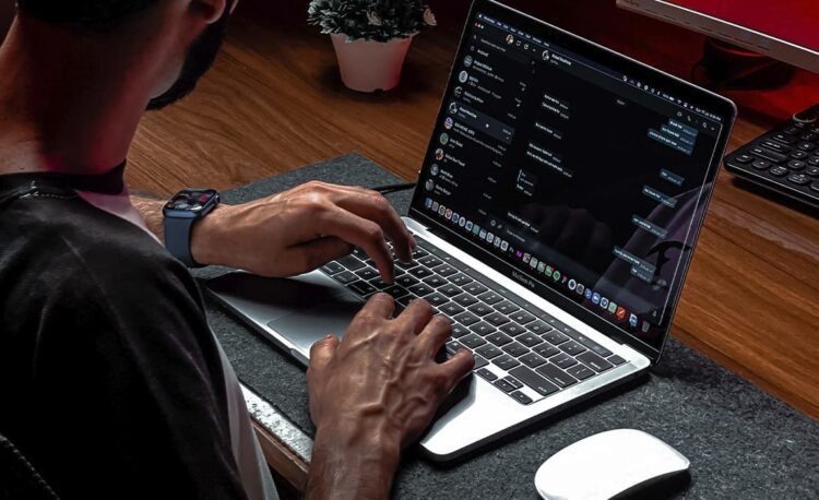 Laptop